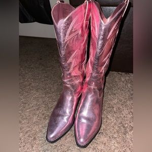 pink glittery cowgirl boots y2k euphoria